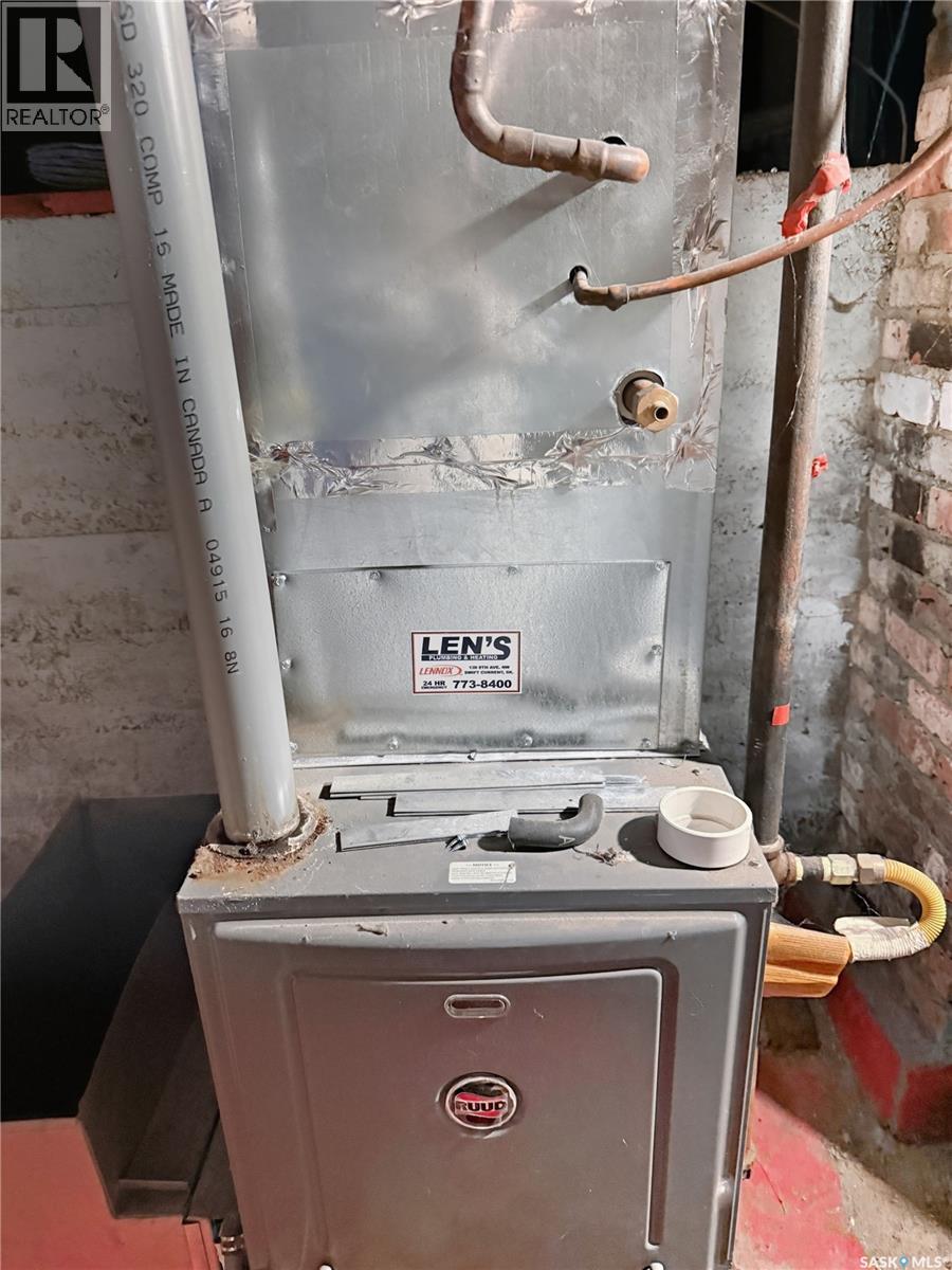 96 10th Avenue Ne, Swift Current, Saskatchewan  S9H 2T2 - Photo 17 - SK029569