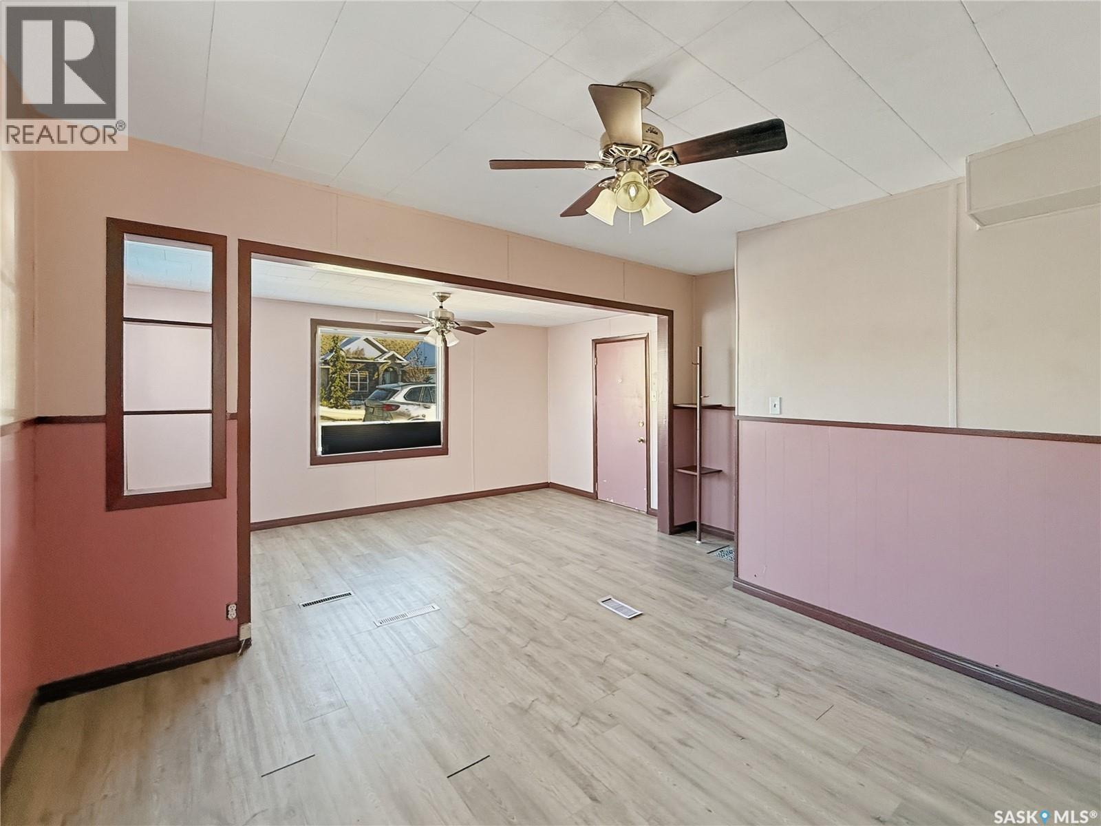 96 10th Avenue Ne, Swift Current, Saskatchewan  S9H 2T2 - Photo 9 - SK029569