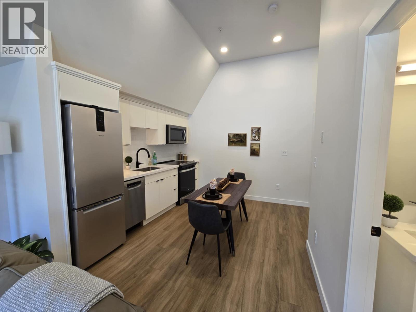 514 Victoria Street Unit# 505, Nelson, British Columbia V1L 4K8 - Photo 8 - 2477886