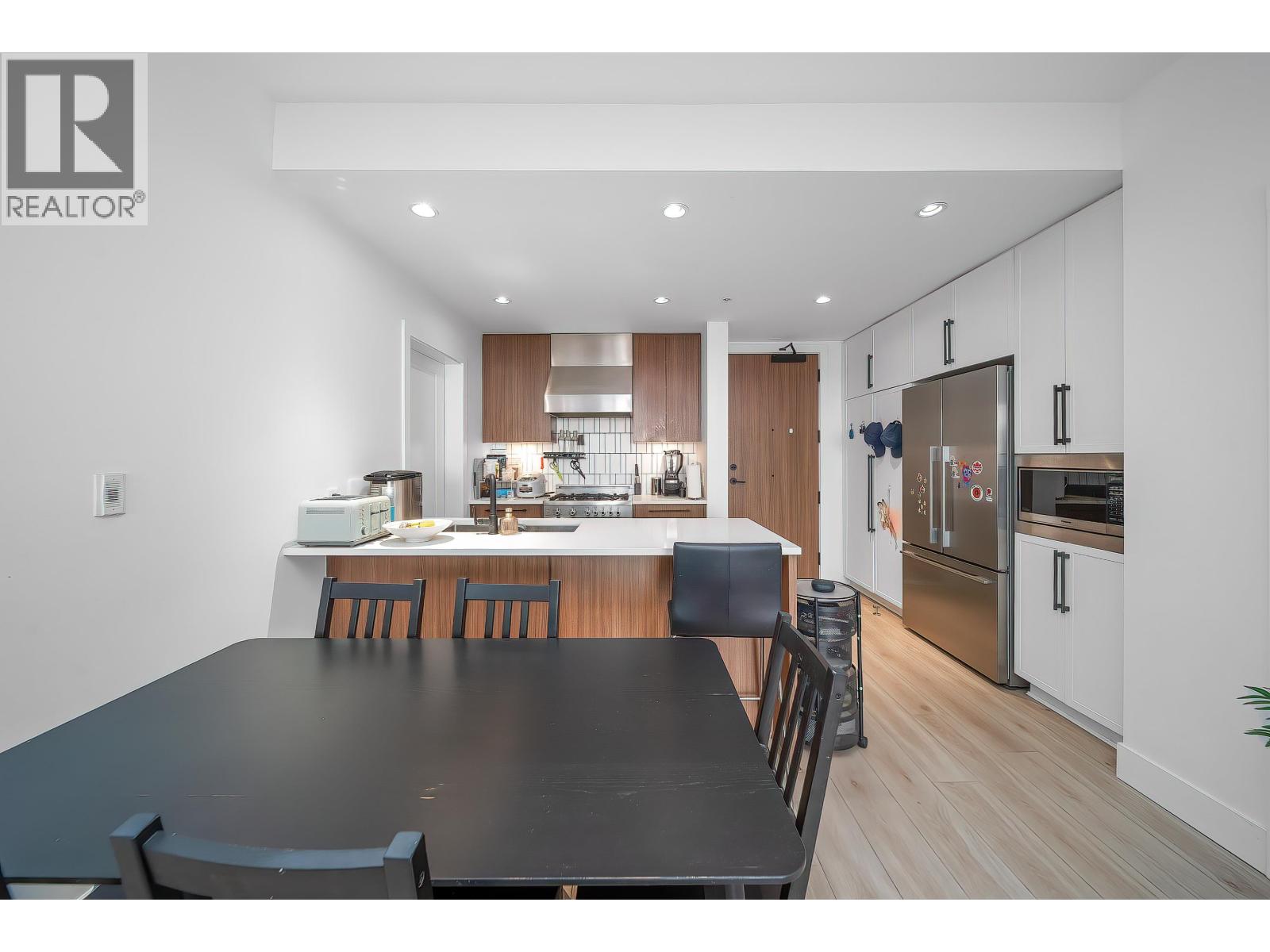 208 6933 Cambie Street, Vancouver, British Columbia  V6P 0J1 - Photo 9 - R3092753