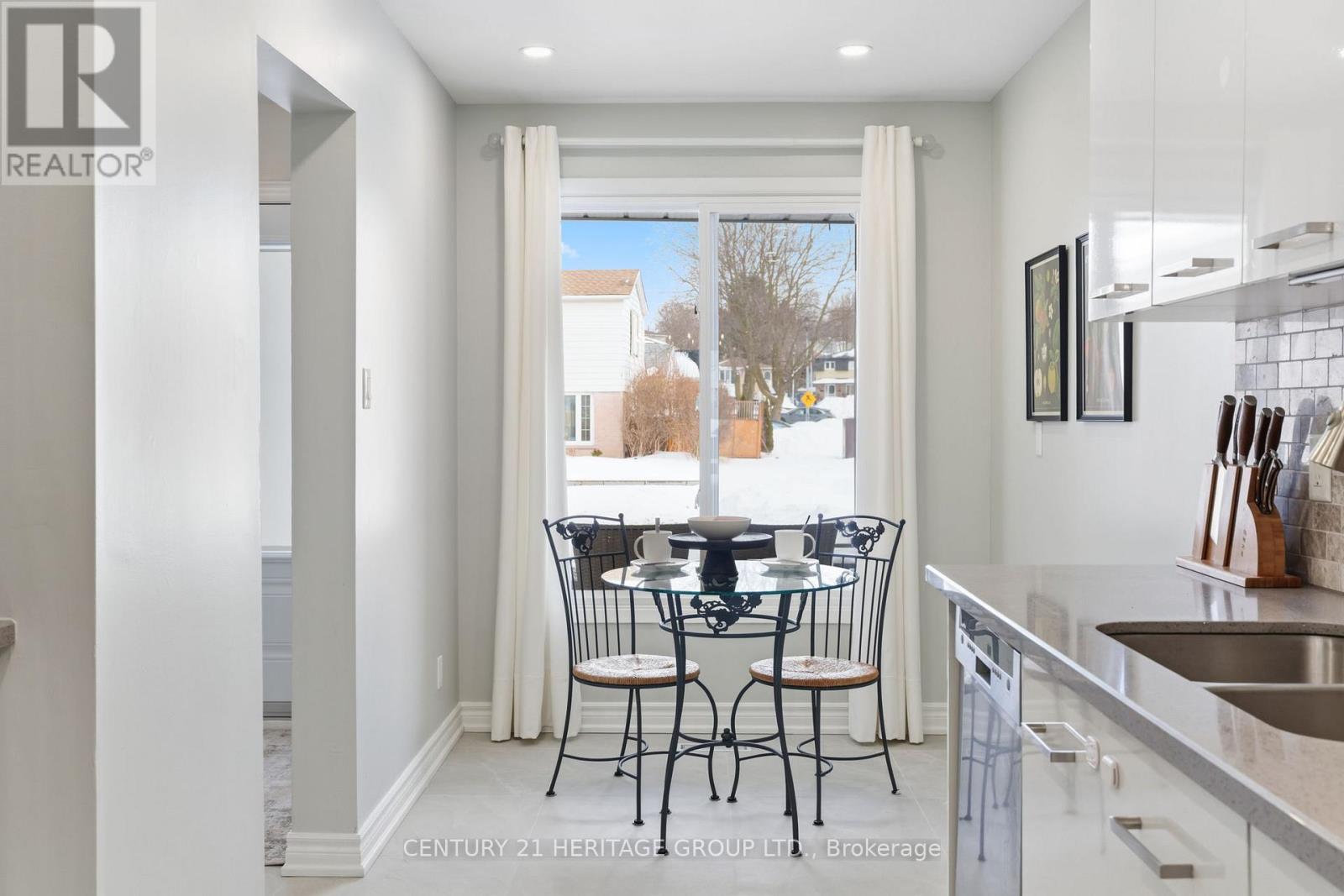 158 Patterson Street, Newmarket, Ontario  L3Y 4Y8 - Photo 14 - N12841280