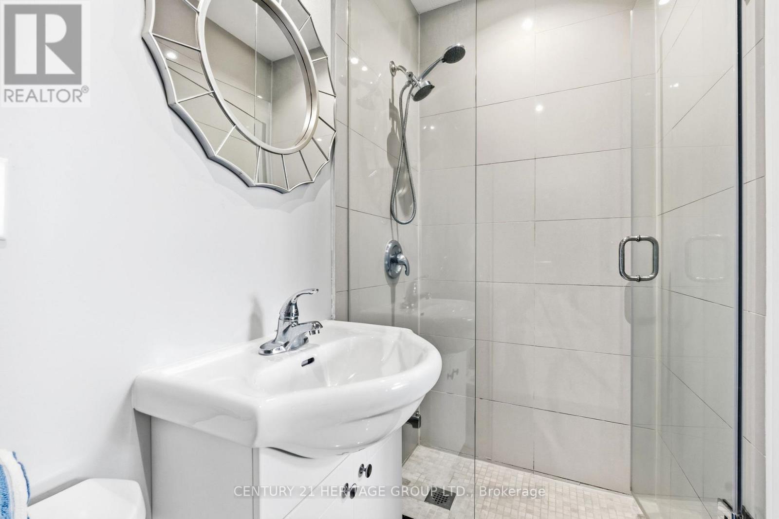 158 Patterson Street, Newmarket, Ontario  L3Y 4Y8 - Photo 21 - N12841280