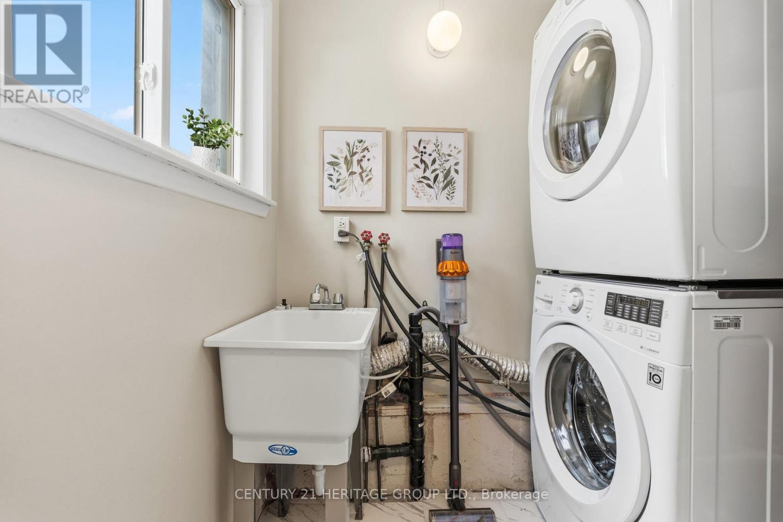 158 Patterson Street, Newmarket, Ontario  L3Y 4Y8 - Photo 30 - N12841280