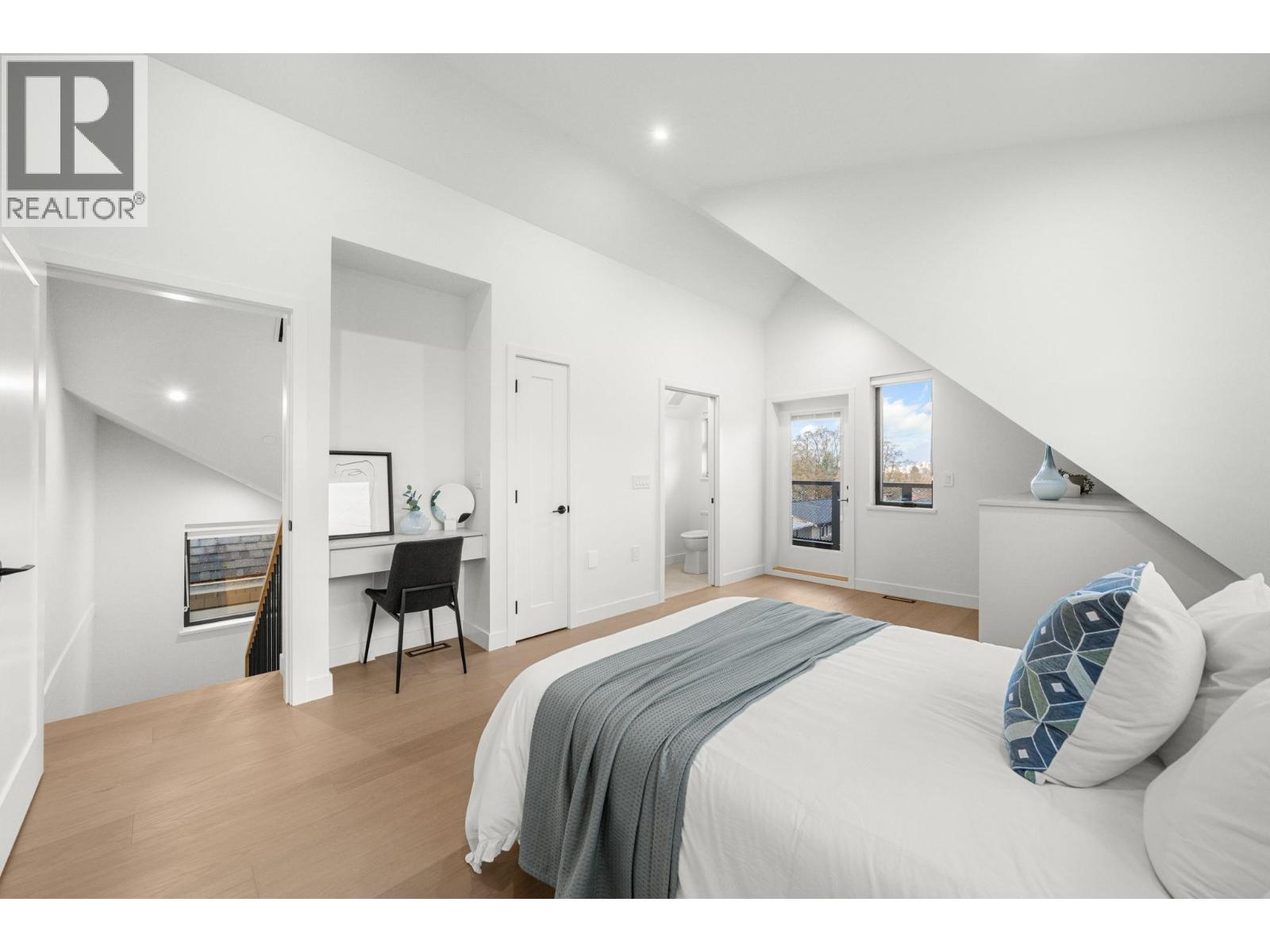 2 2247 Parker Street, Vancouver, British Columbia  V5L 2L8 - Photo 21 - R3095781