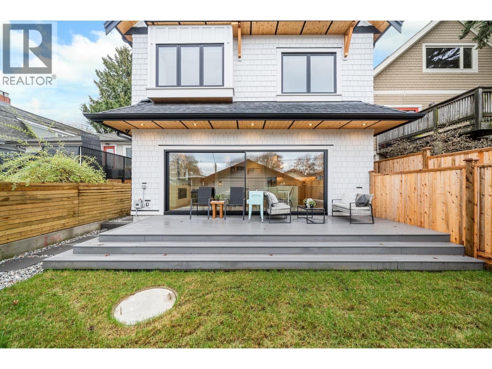 2 2247 Parker Street, Vancouver, British Columbia  V5L 2L8 - Photo 29 - R3095781