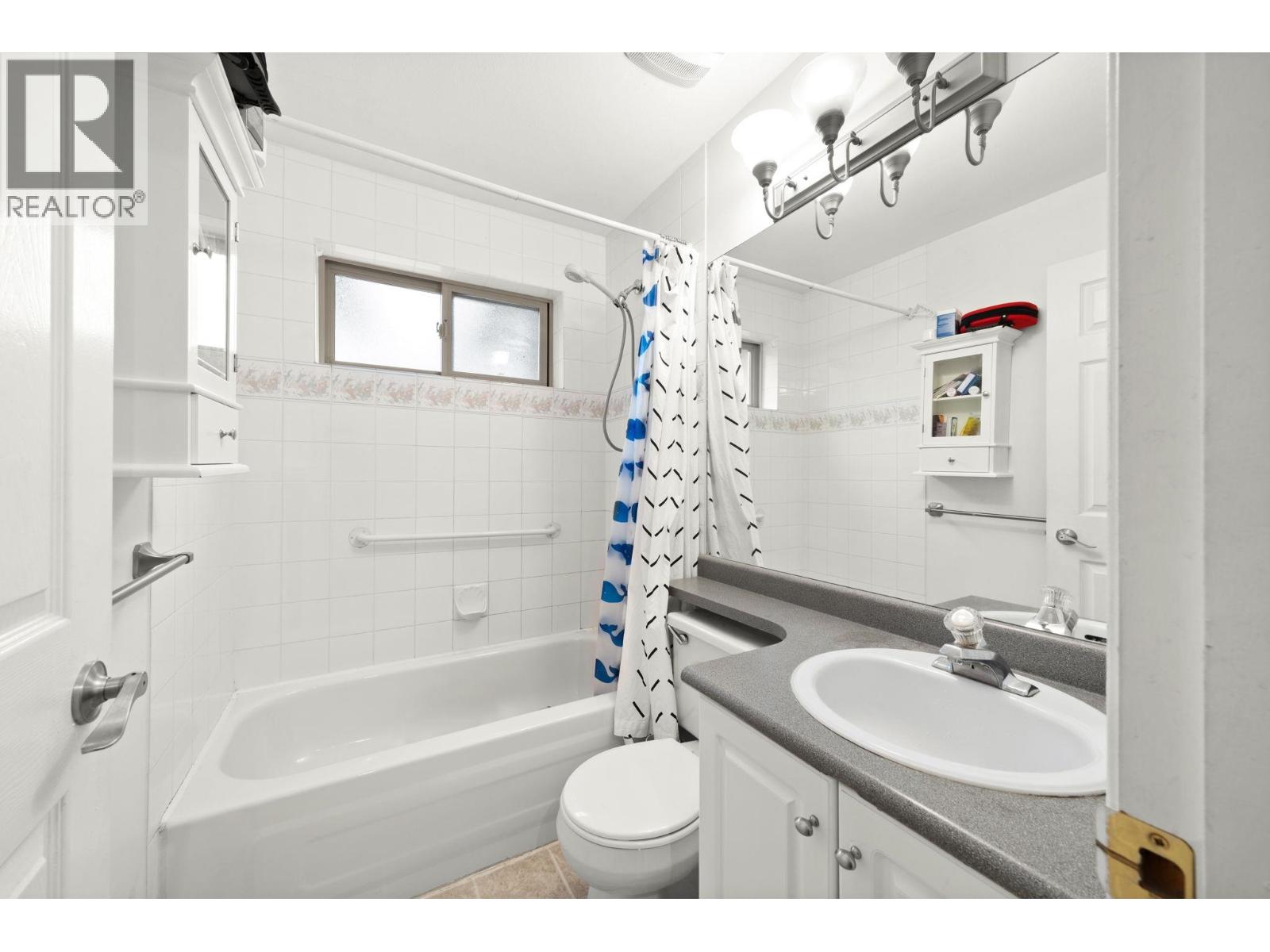 25 2378 Rindall Avenue, Port Coquitlam, British Columbia  V3C 1V2 - Photo 15 - R3095794