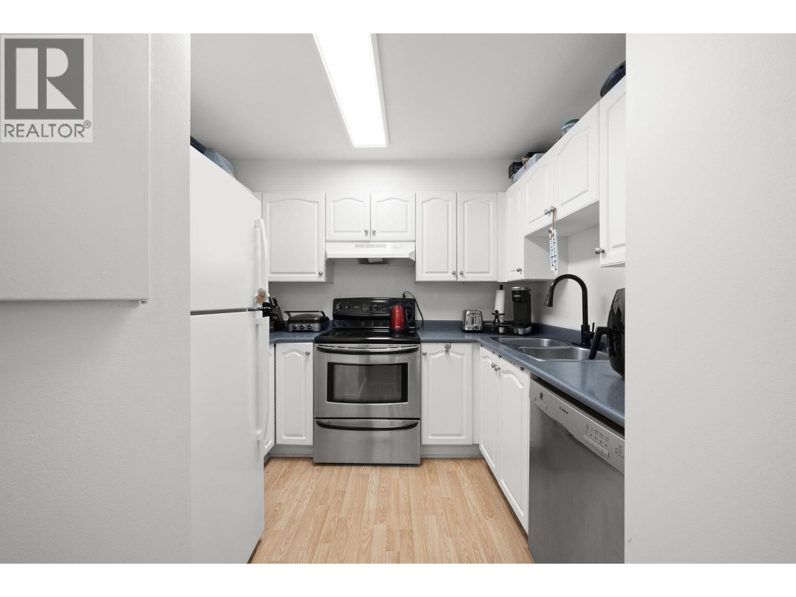 25 2378 Rindall Avenue, Port Coquitlam, British Columbia  V3C 1V2 - Photo 7 - R3095794