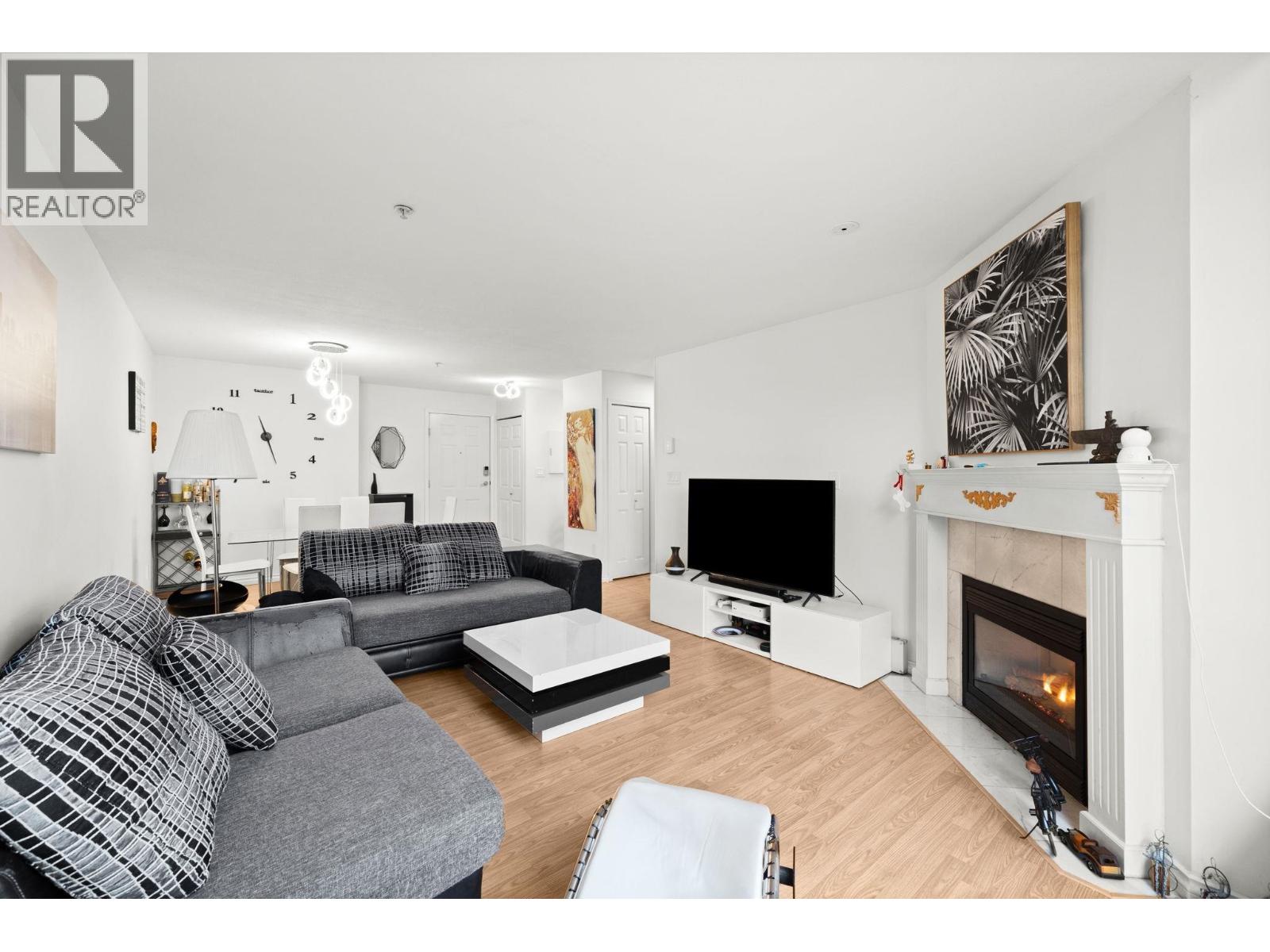 25 2378 Rindall Avenue, Port Coquitlam, British Columbia  V3C 1V2 - Photo 9 - R3095794