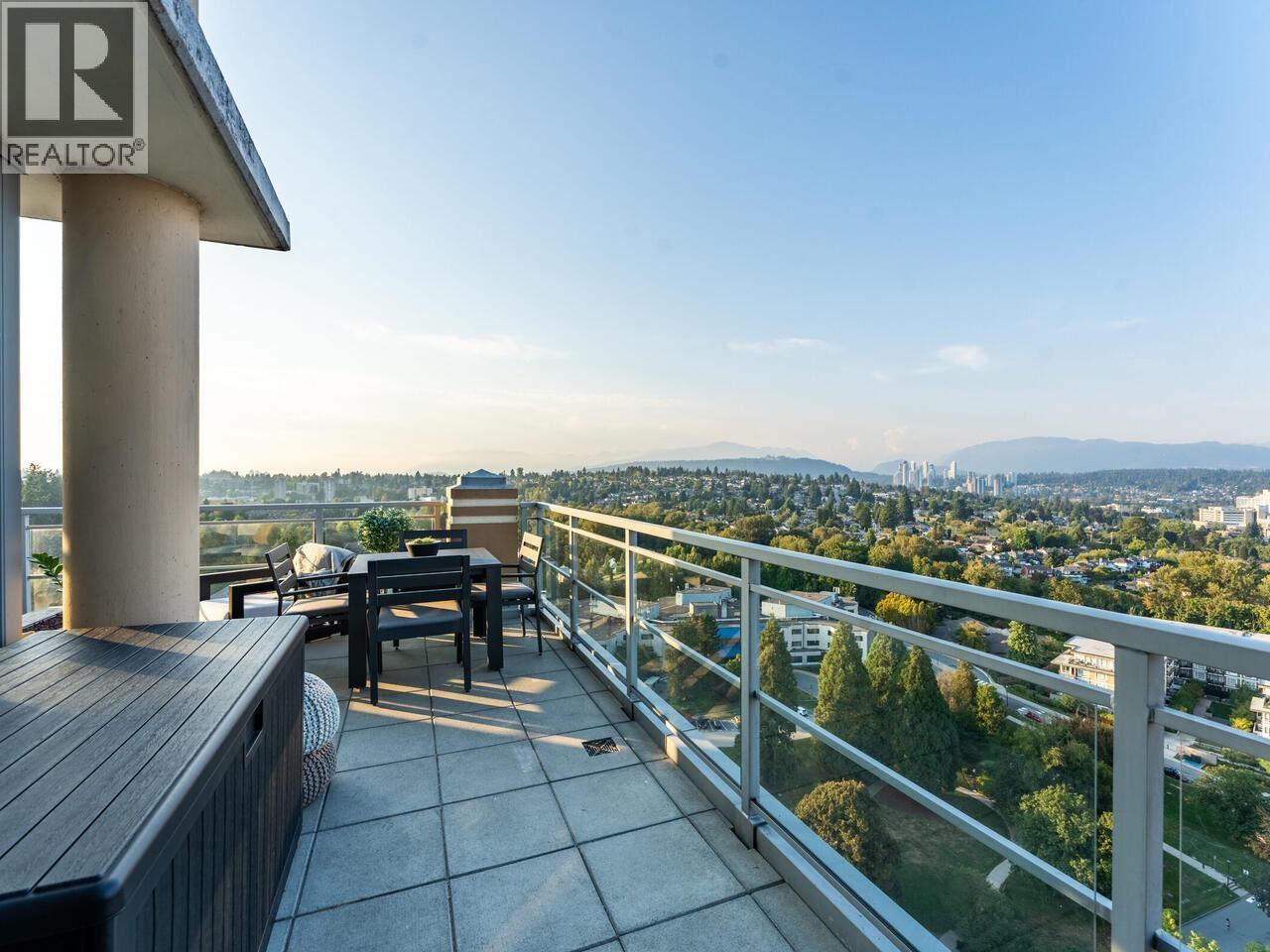 2301 280 Ross Drive, New Westminster, British Columbia  V3L 0C2 - Photo 23 - R3095795