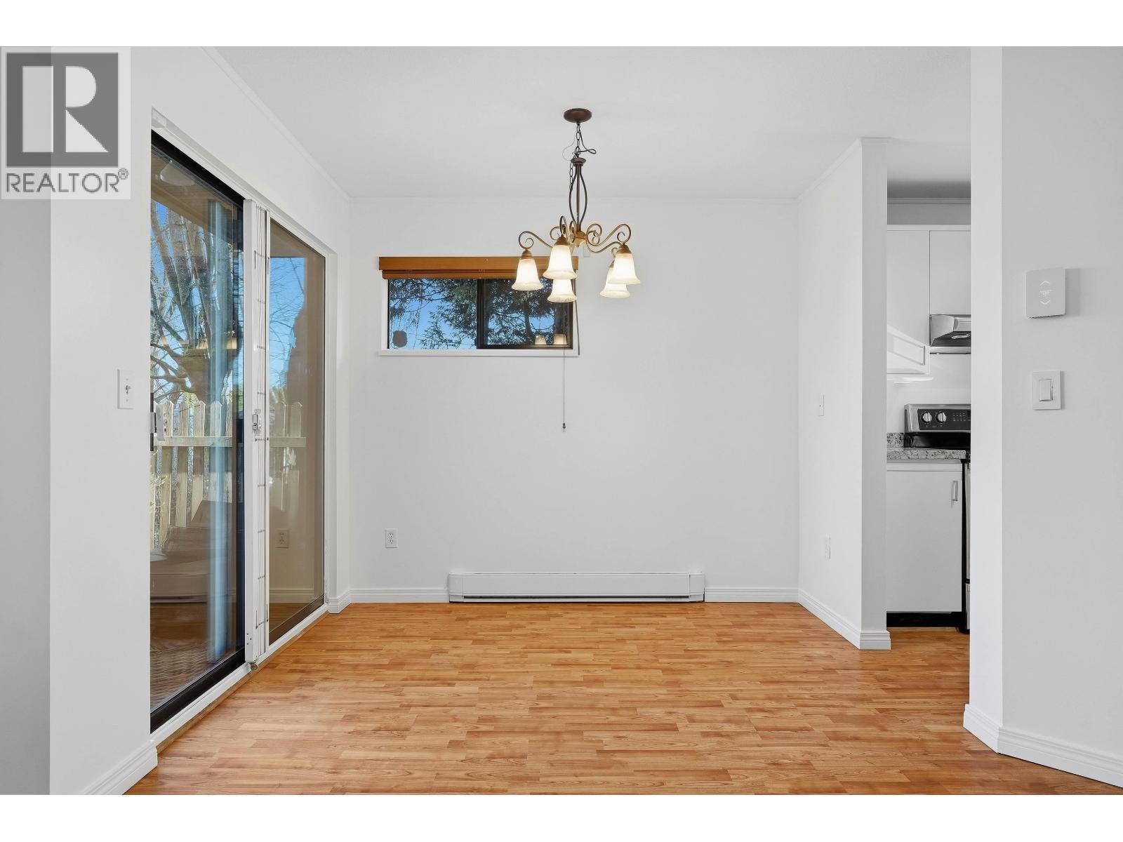 53 98 Begin Street, Coquitlam, British Columbia  V3K 6M9 - Photo 5 - R3095803