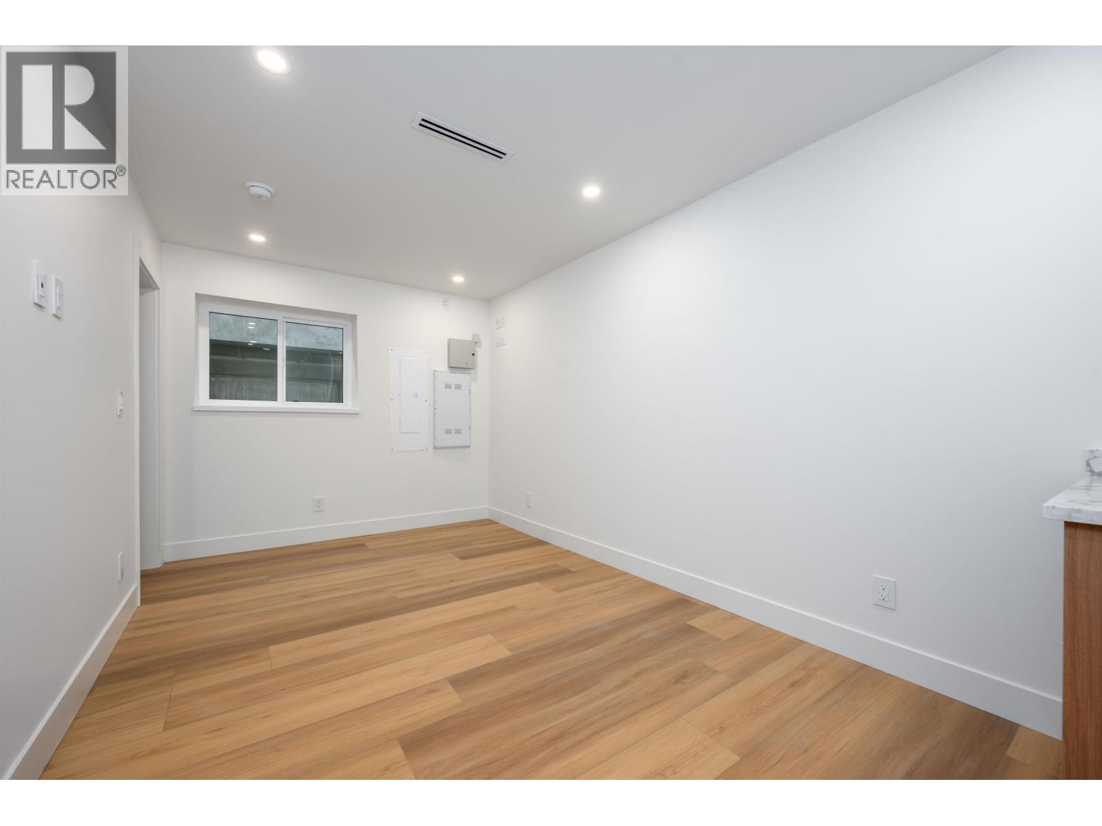 2 6176 Elgin Avenue, Burnaby, British Columbia  V5H 3S4 - Photo 25 - R3095812