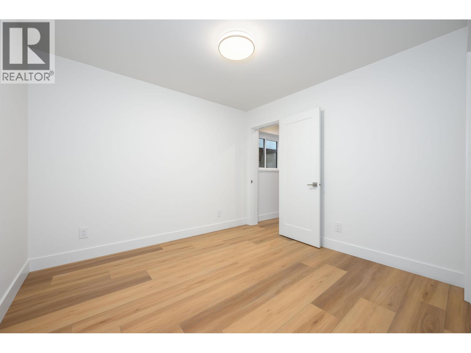 2 6176 Elgin Avenue, Burnaby, British Columbia  V5H 3S4 - Photo 27 - R3095812