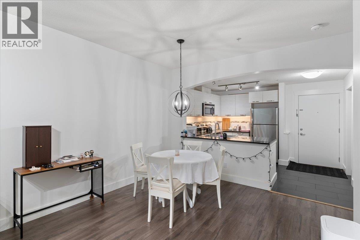 112 7478 Byrnepark Walk, Burnaby, British Columbia  V3N 0B5 - Photo 5 - R3095815