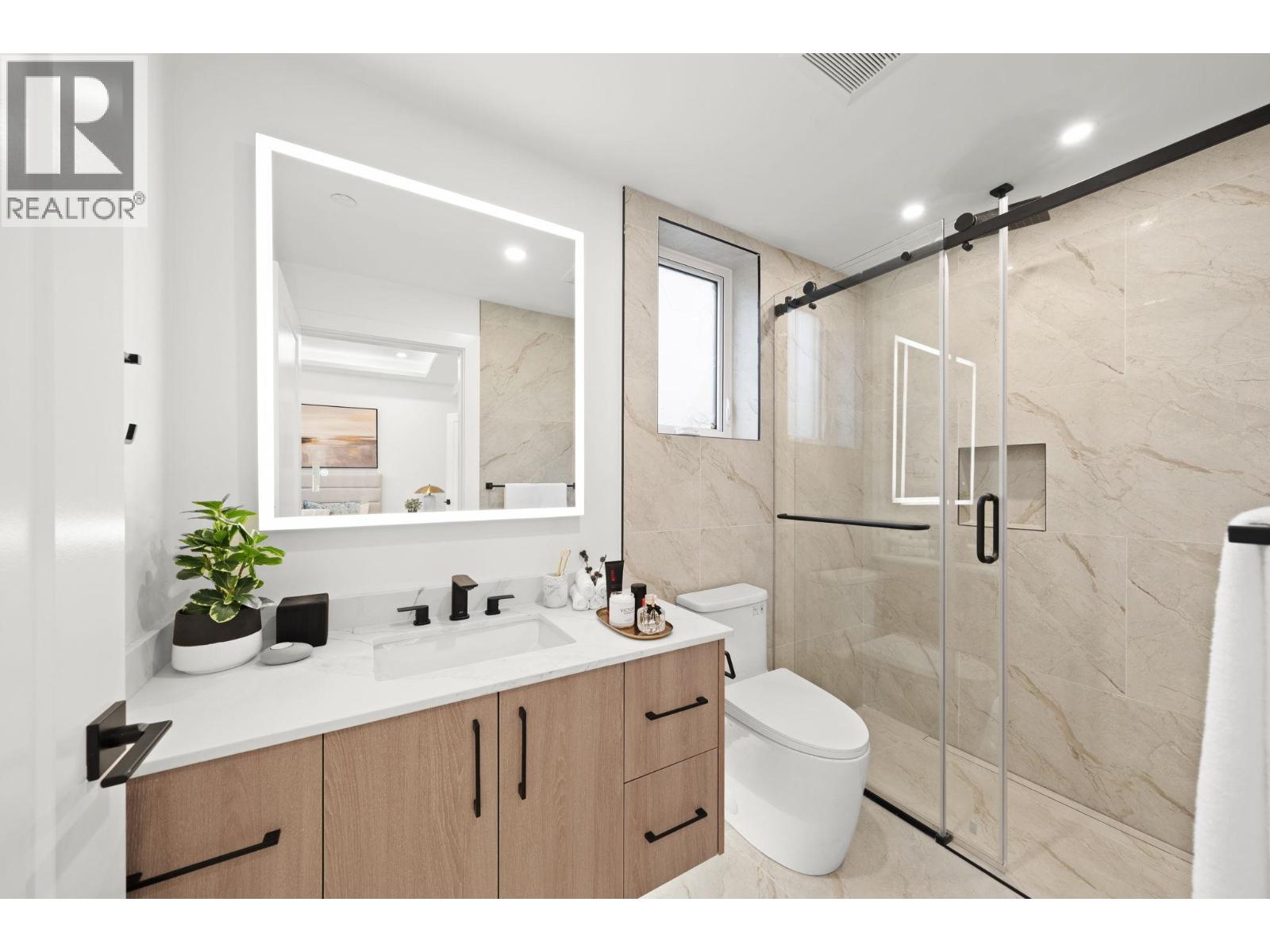 1 1967 E 13th Avenue, Vancouver, British Columbia  V5N 2C3 - Photo 22 - R3095822