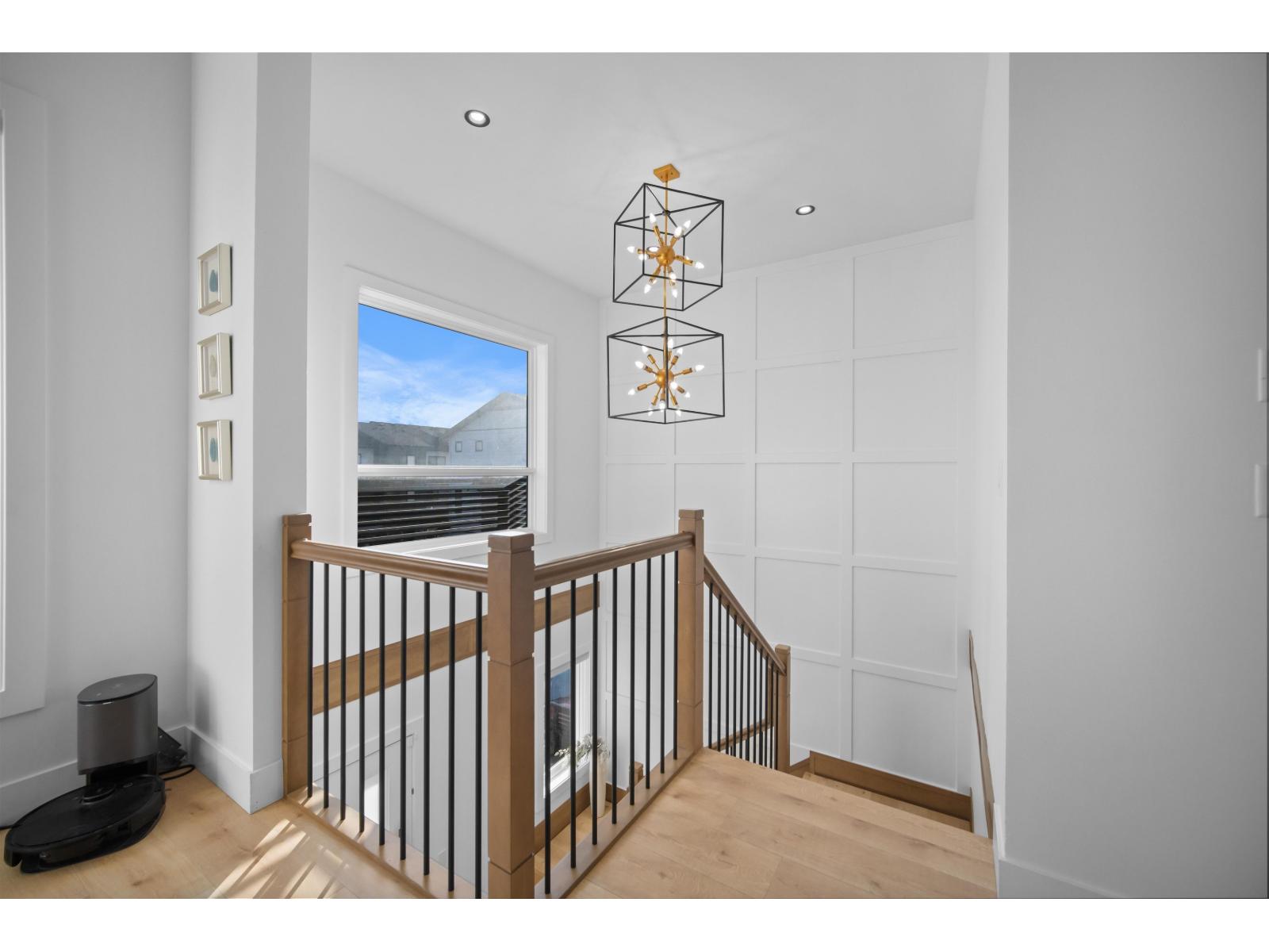 34869 Ackerman Court, Abbotsford, British Columbia  V2S 8J9 - Photo 4 - R3095234