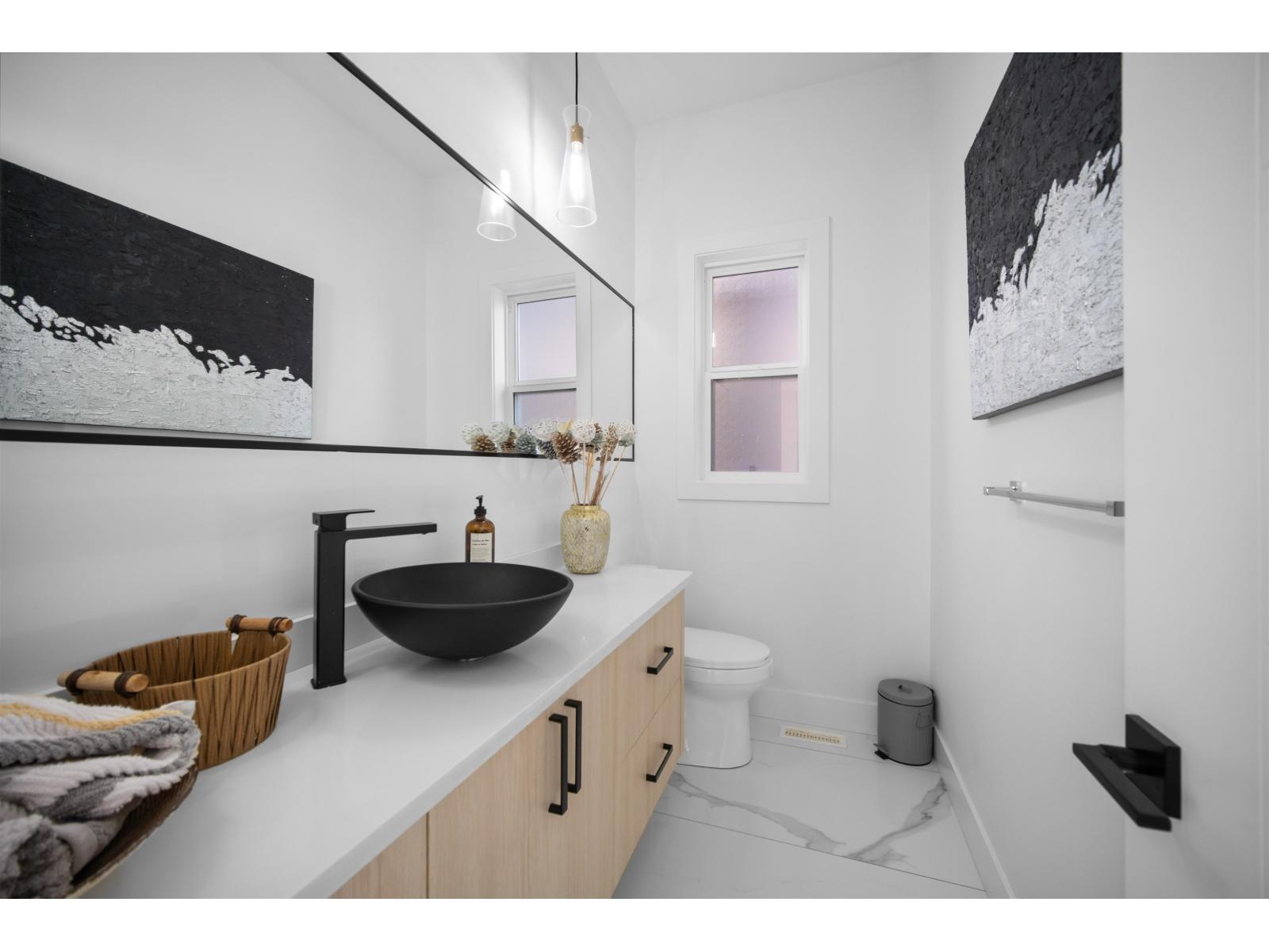 34869 Ackerman Court, Abbotsford, British Columbia  V2S 8J9 - Photo 6 - R3095234