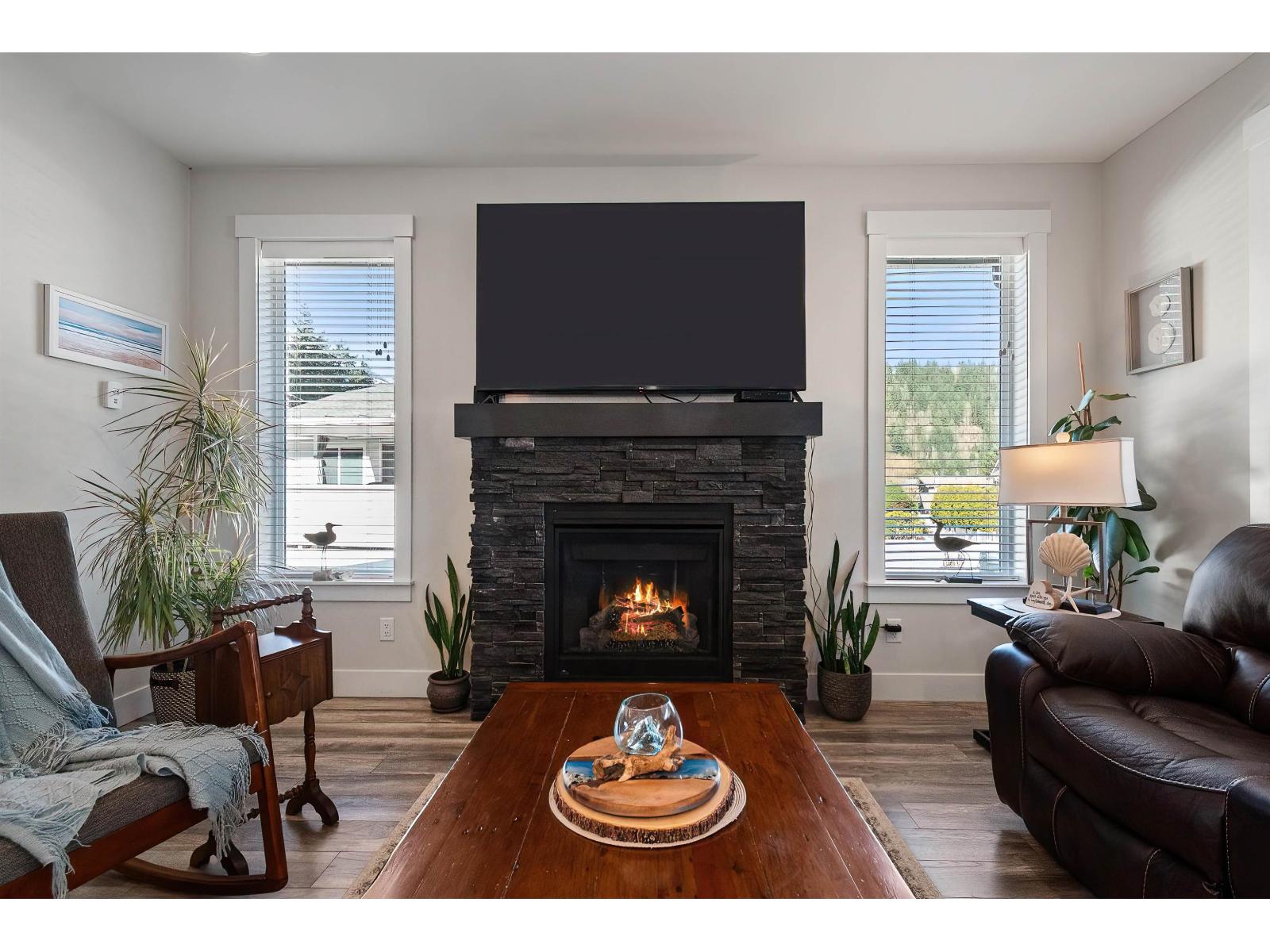 21002 Swallow Place, Hope, Hope, British Columbia  V0X 1L1 - Photo 12 - R3095477