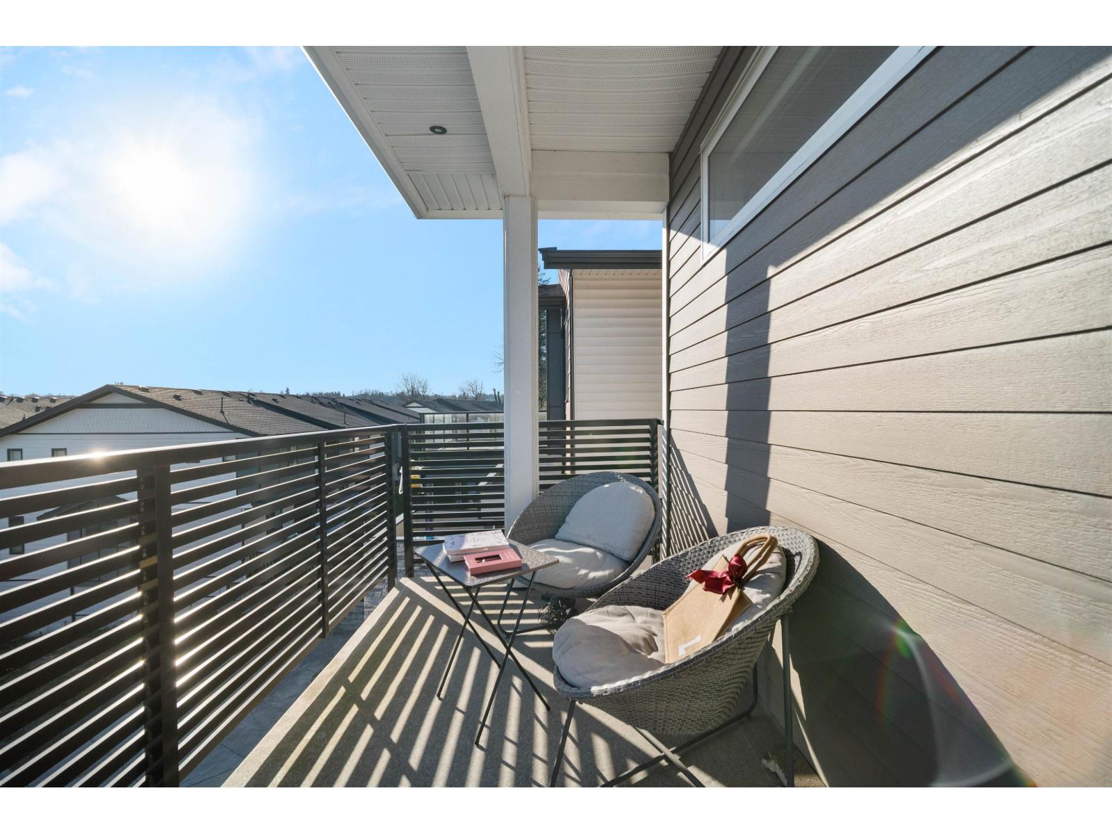 34869 Ackerman Court, Abbotsford, British Columbia  V2S 8J9 - Photo 11 - R3095234