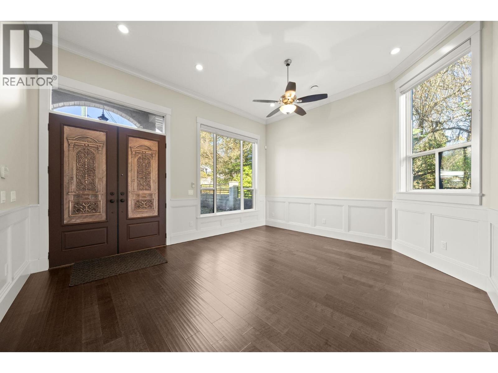 7028 Broadway, Burnaby, British Columbia  V5A 1R8 - Photo 11 - R3095829