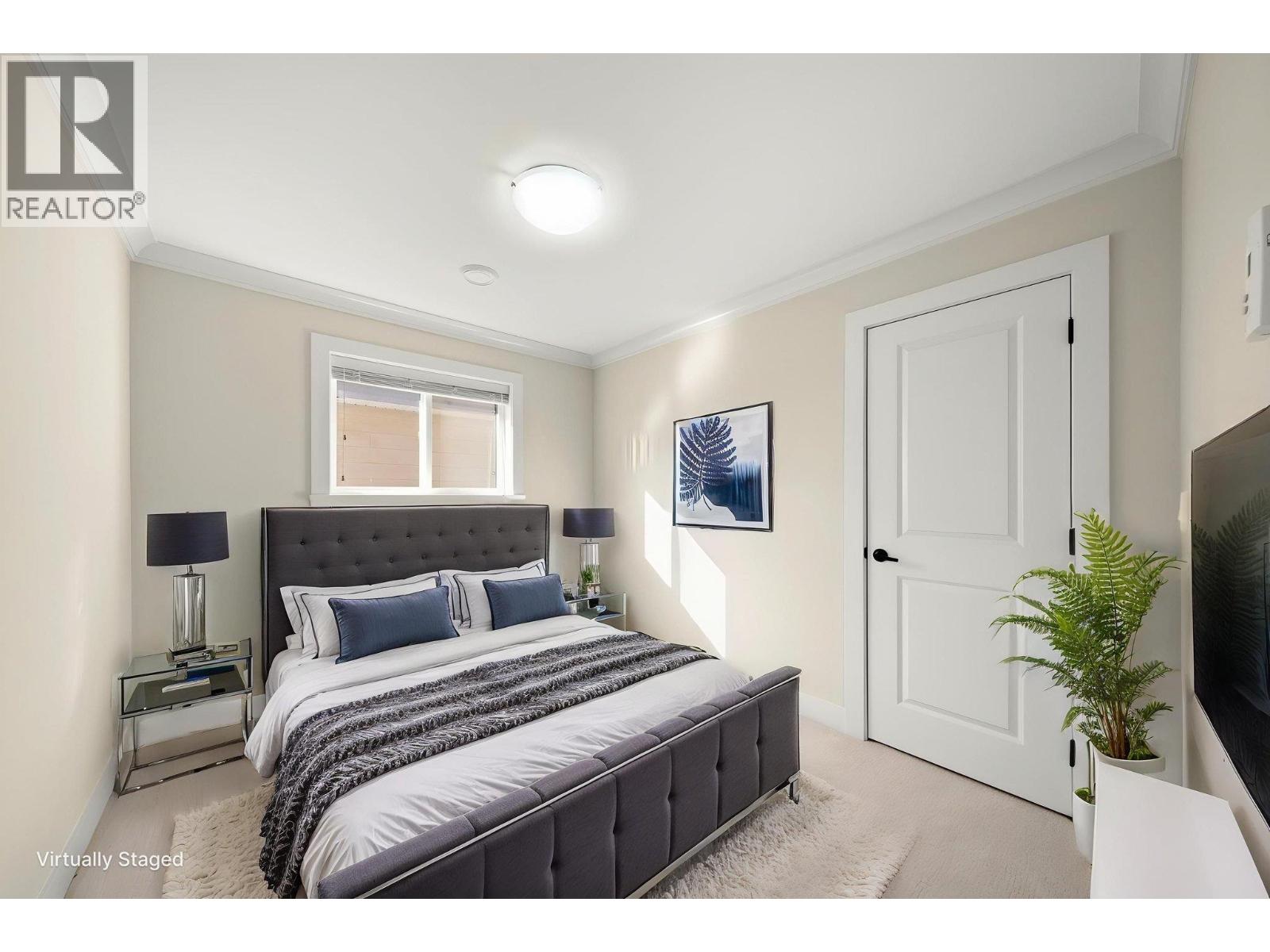 7028 Broadway, Burnaby, British Columbia  V5A 1R8 - Photo 16 - R3095829