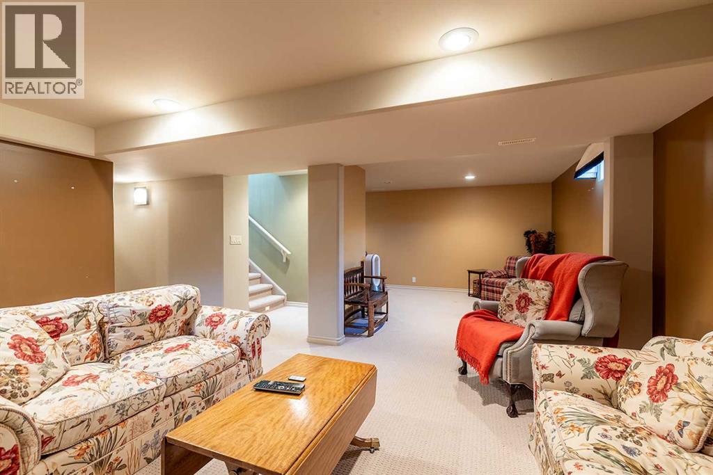 52 Rossland Street Se, Medicine Hat, Alberta  T1B 2J4 - Photo 36 - A2290366