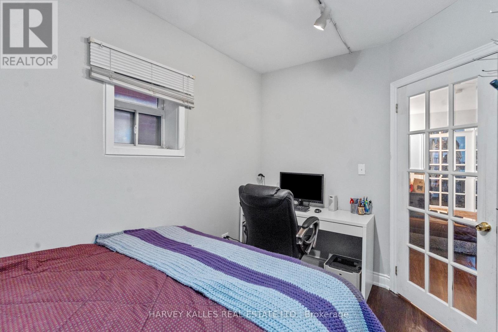 Upper - 888 College Street, Toronto, Ontario  M6H 1A3 - Photo 20 - C12842070