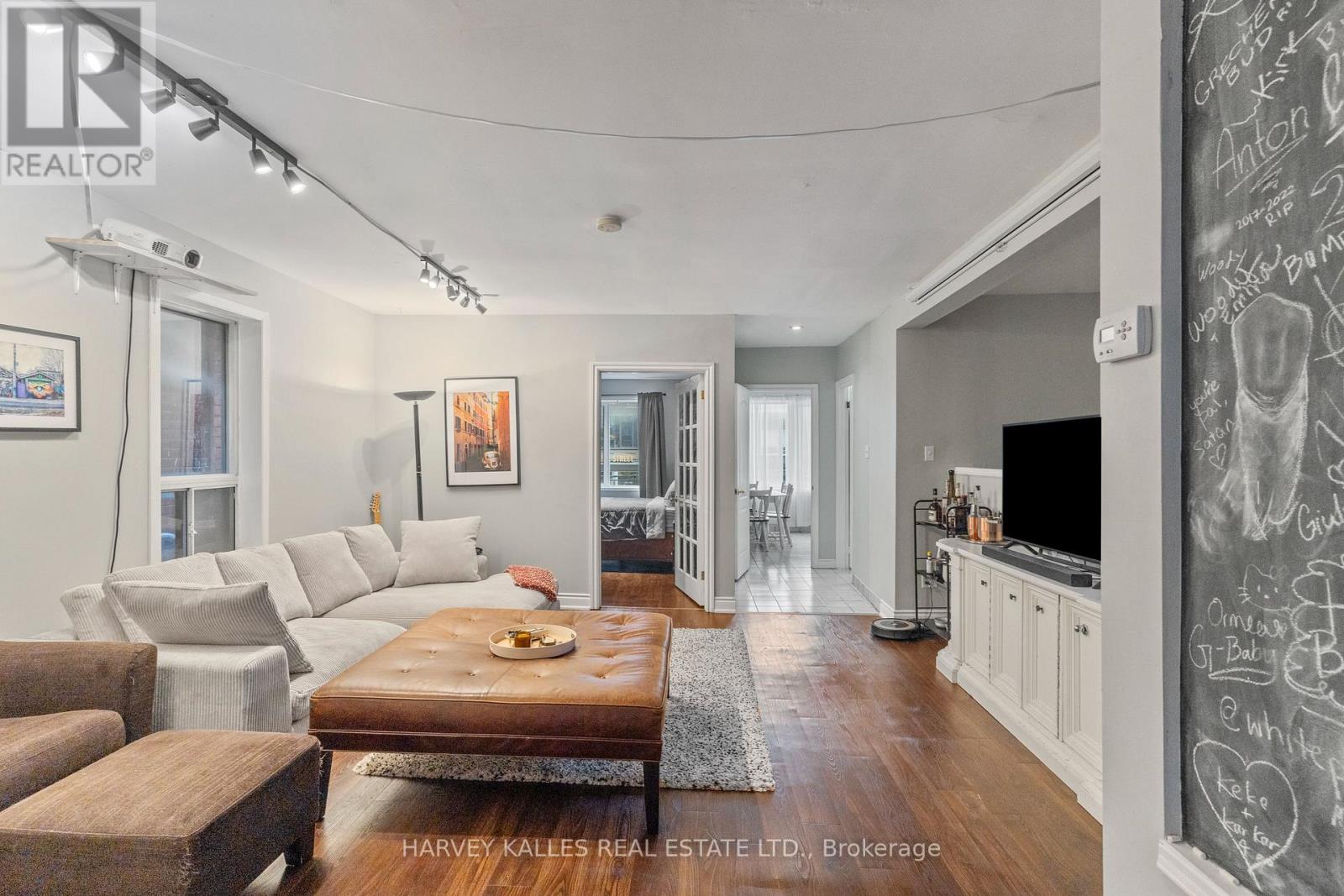 Upper - 888 College Street, Toronto, Ontario  M6H 1A3 - Photo 3 - C12842070