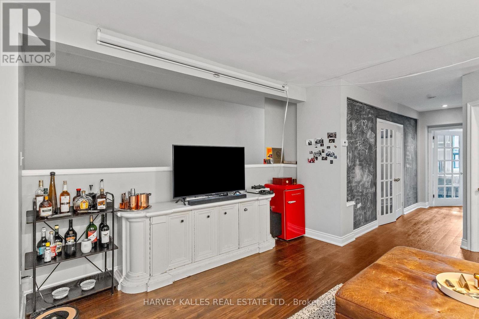 Upper - 888 College Street, Toronto, Ontario  M6H 1A3 - Photo 6 - C12842070