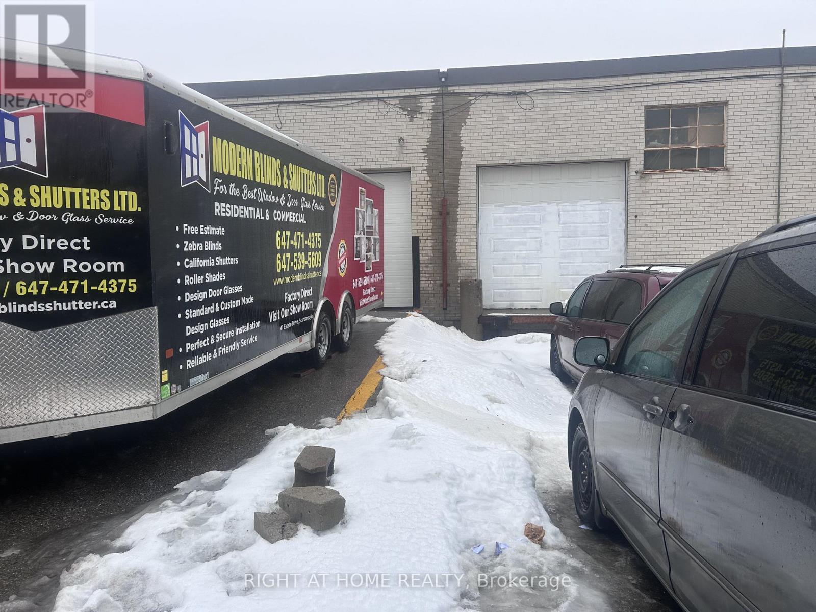 41-43 Estate Drive, Toronto, Ontario  M1H 2Z2 - Photo 4 - E12842082