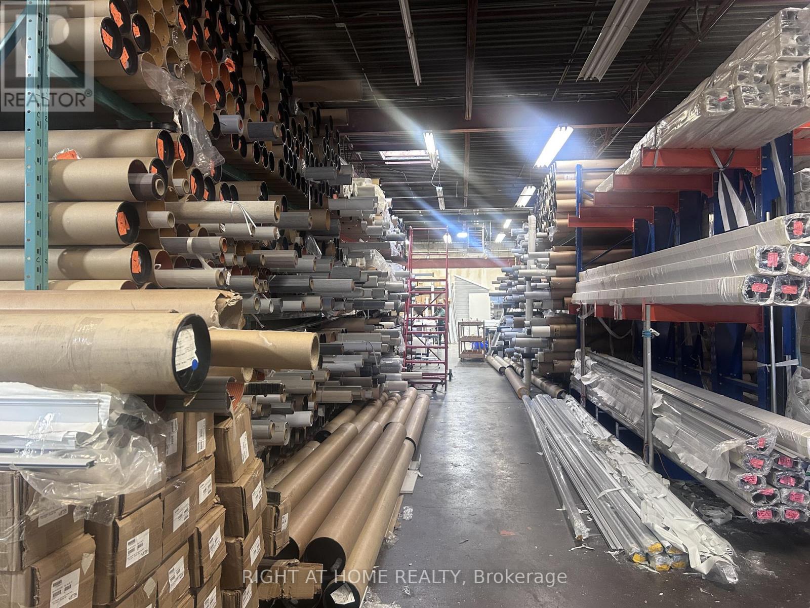 41-43 Estate Drive, Toronto, Ontario  M1H 2Z2 - Photo 8 - E12842082