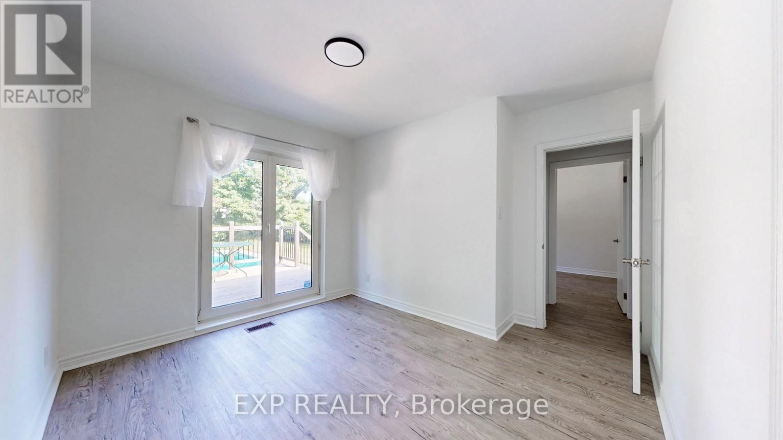 559 Drymen Crescent, Mississauga, Ontario  L5G 2N9 - Photo 20 - W12842068