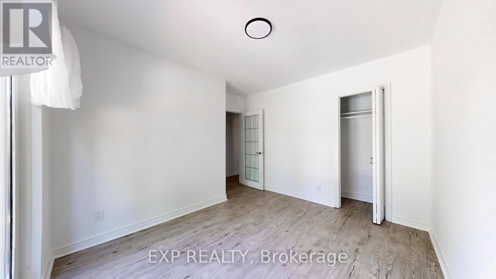 559 Drymen Crescent, Mississauga, Ontario  L5G 2N9 - Photo 22 - W12842068