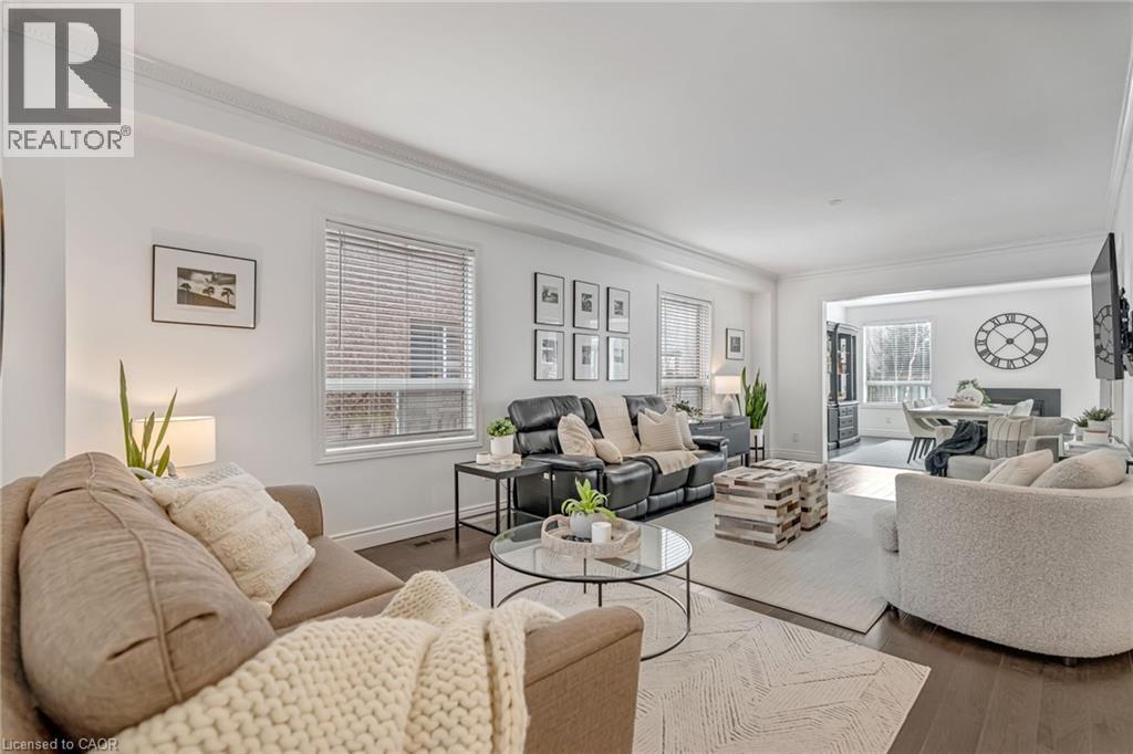 1379 Liverpool Street, Oakville, Ontario  L6M 4P1 - Photo 5 - 40808223