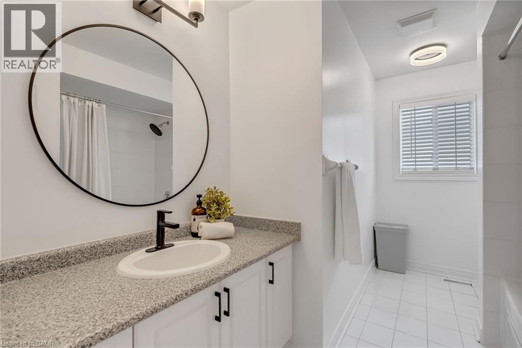 1379 Liverpool Street, Oakville, Ontario  L6M 4P1 - Photo 32 - 40808223