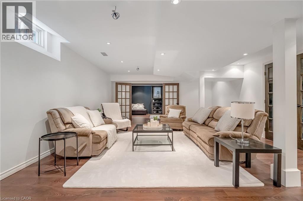 1379 Liverpool Street, Oakville, Ontario  L6M 4P1 - Photo 42 - 40808223