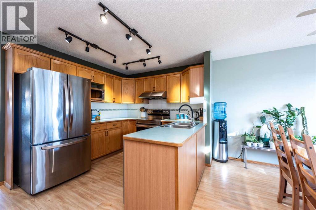 7 Covewood Park Ne, Calgary, Alberta  T3K 4T1 - Photo 7 - A2284449