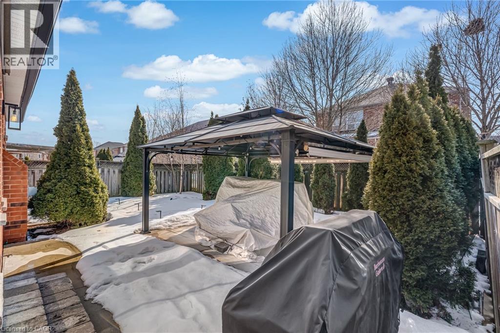 1379 Liverpool Street, Oakville, Ontario  L6M 4P1 - Photo 46 - 40808223