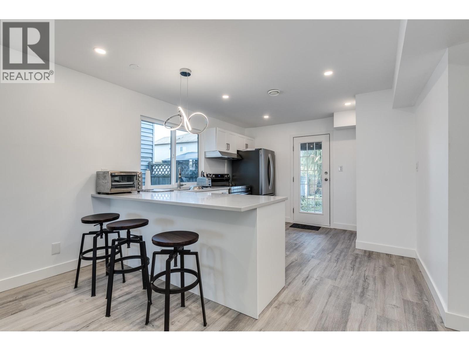 2426 Bennie Place, Port Coquitlam, British Columbia  V3B 7M6 - Photo 35 - R3094825