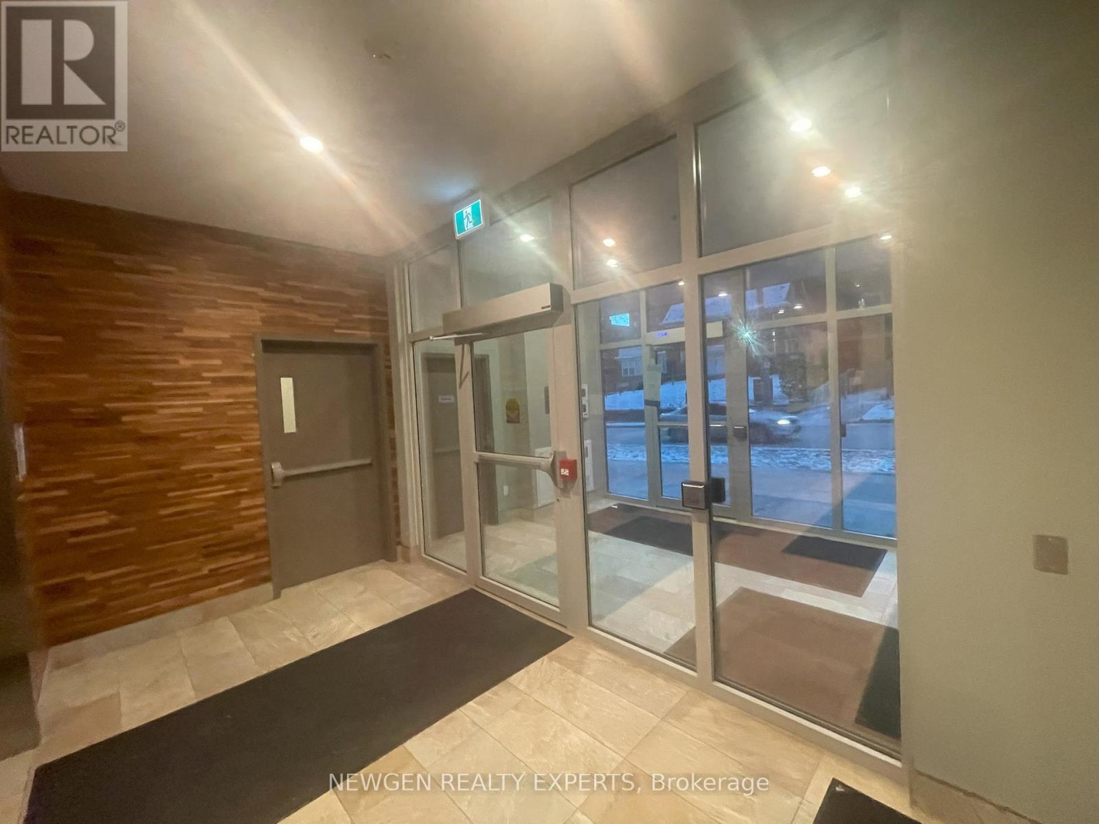 720 - 250 Albert Street, Waterloo, Ontario  N2L 0H5 - Photo 10 - X12842072