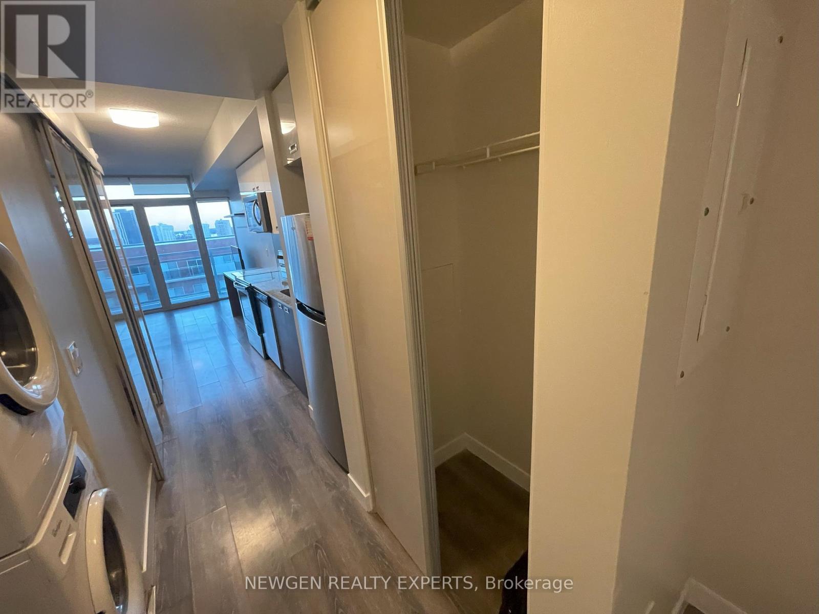 720 - 250 Albert Street, Waterloo, Ontario  N2L 0H5 - Photo 11 - X12842072