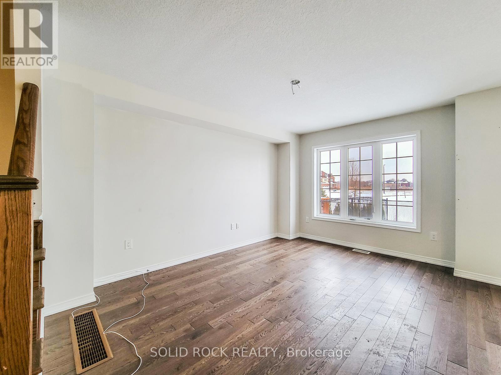 3 Cooke Avenue, Brantford, Ontario  N3T 0S2 - Photo 10 - X12842080