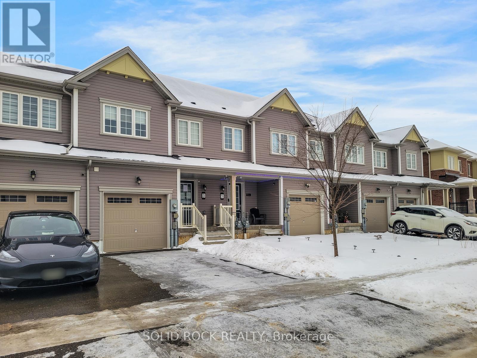 3 Cooke Avenue, Brantford, Ontario  N3T 0S2 - Photo 2 - X12842080