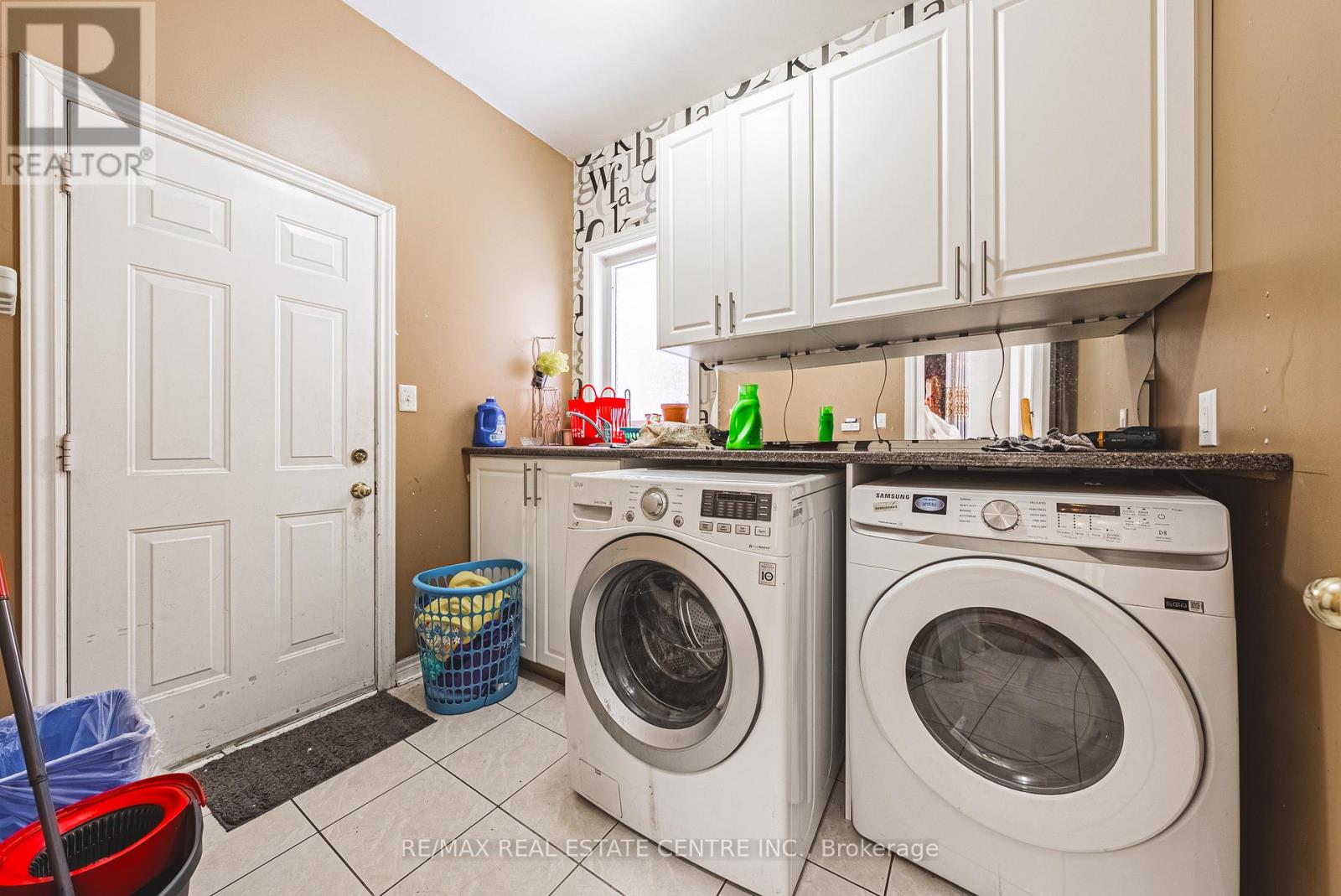 66 Citadel Crescent, Brampton, Ontario  L6P 1X8 - Photo 17 - W12762046