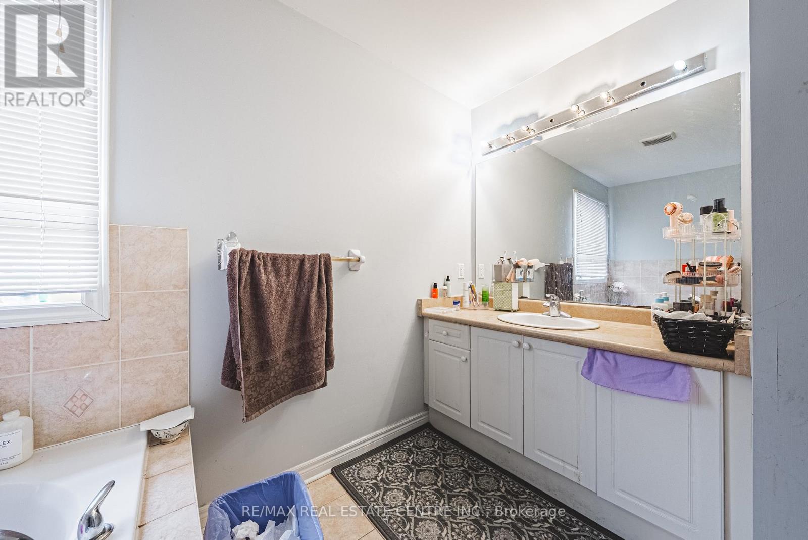 66 Citadel Crescent, Brampton, Ontario  L6P 1X8 - Photo 33 - W12762046