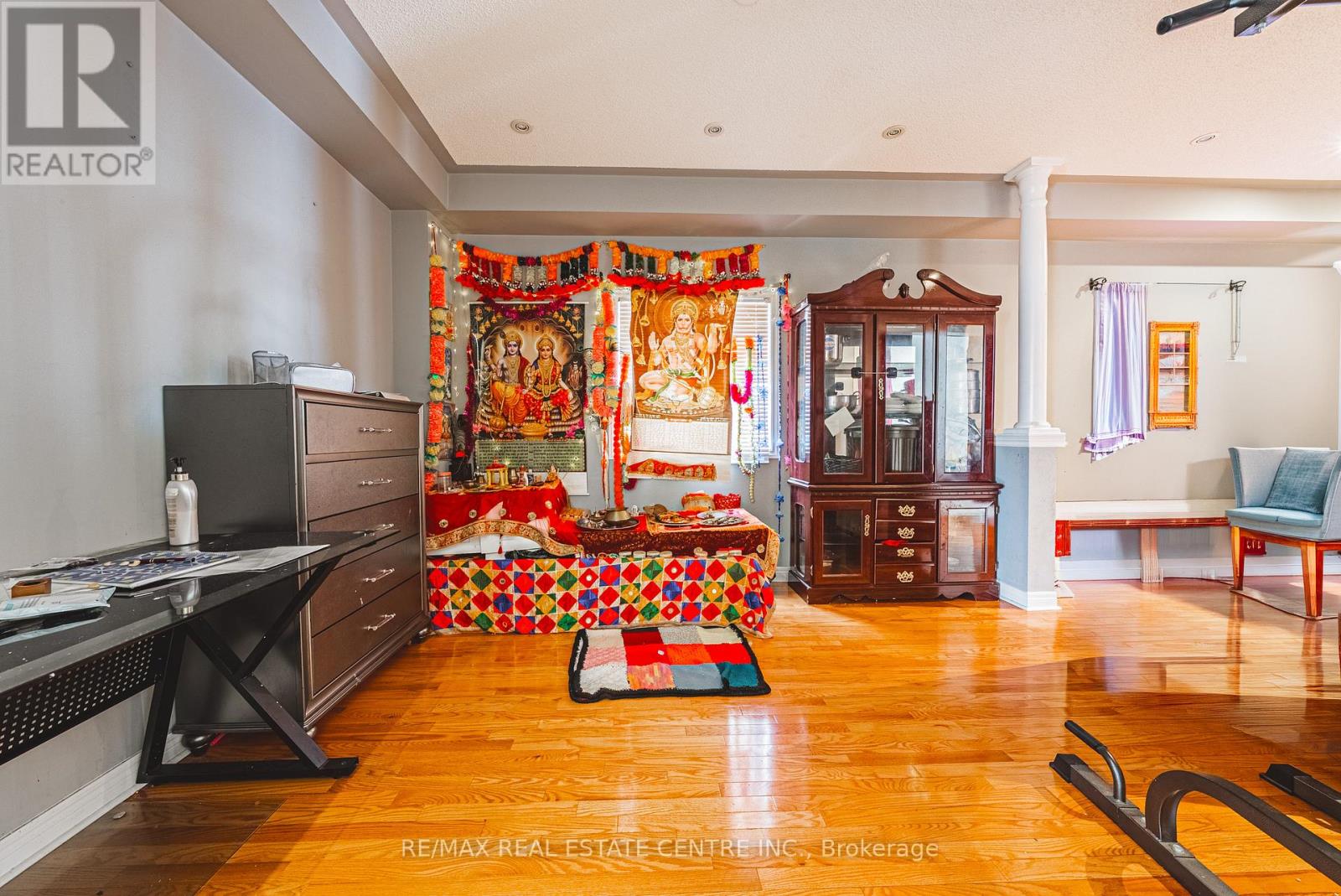 66 Citadel Crescent, Brampton, Ontario  L6P 1X8 - Photo 8 - W12762046