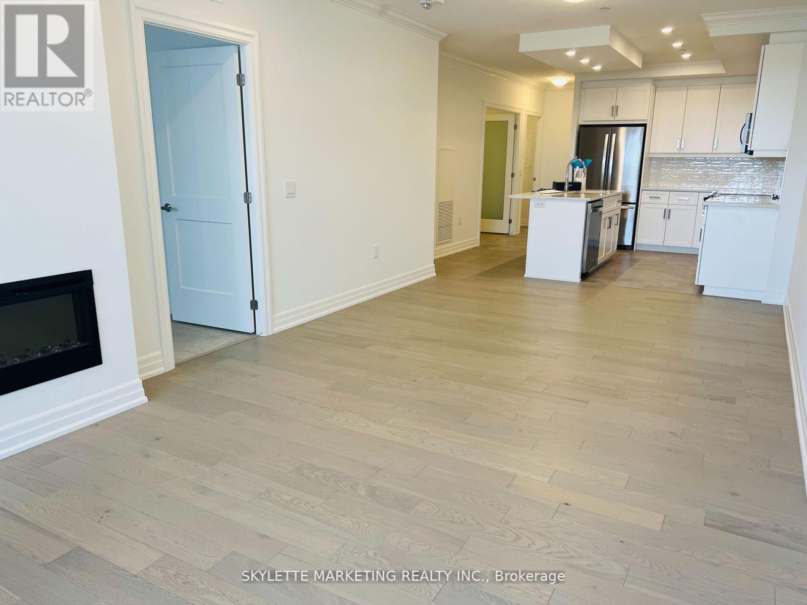 Photo 9 of 20 for 302 - 480 Callaway Road