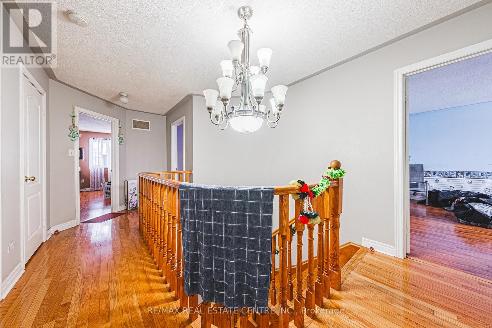 66 Citadel Crescent, Brampton, Ontario  L6P 1X8 - Photo 19 - W12762046