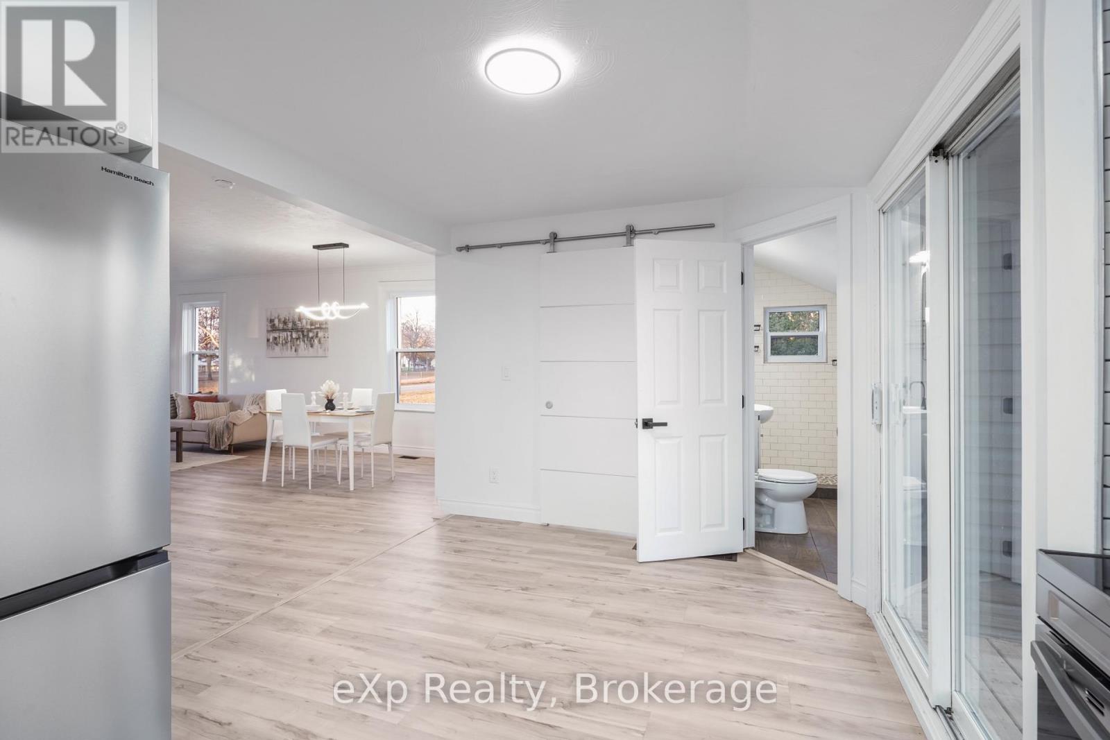 385 Elm Street W, Chatham-Kent, Ontario  N0P 1C0 - Photo 23 - X12842116