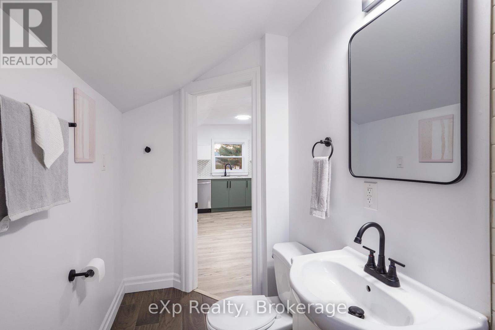 385 Elm Street W, Chatham-Kent, Ontario  N0P 1C0 - Photo 25 - X12842116