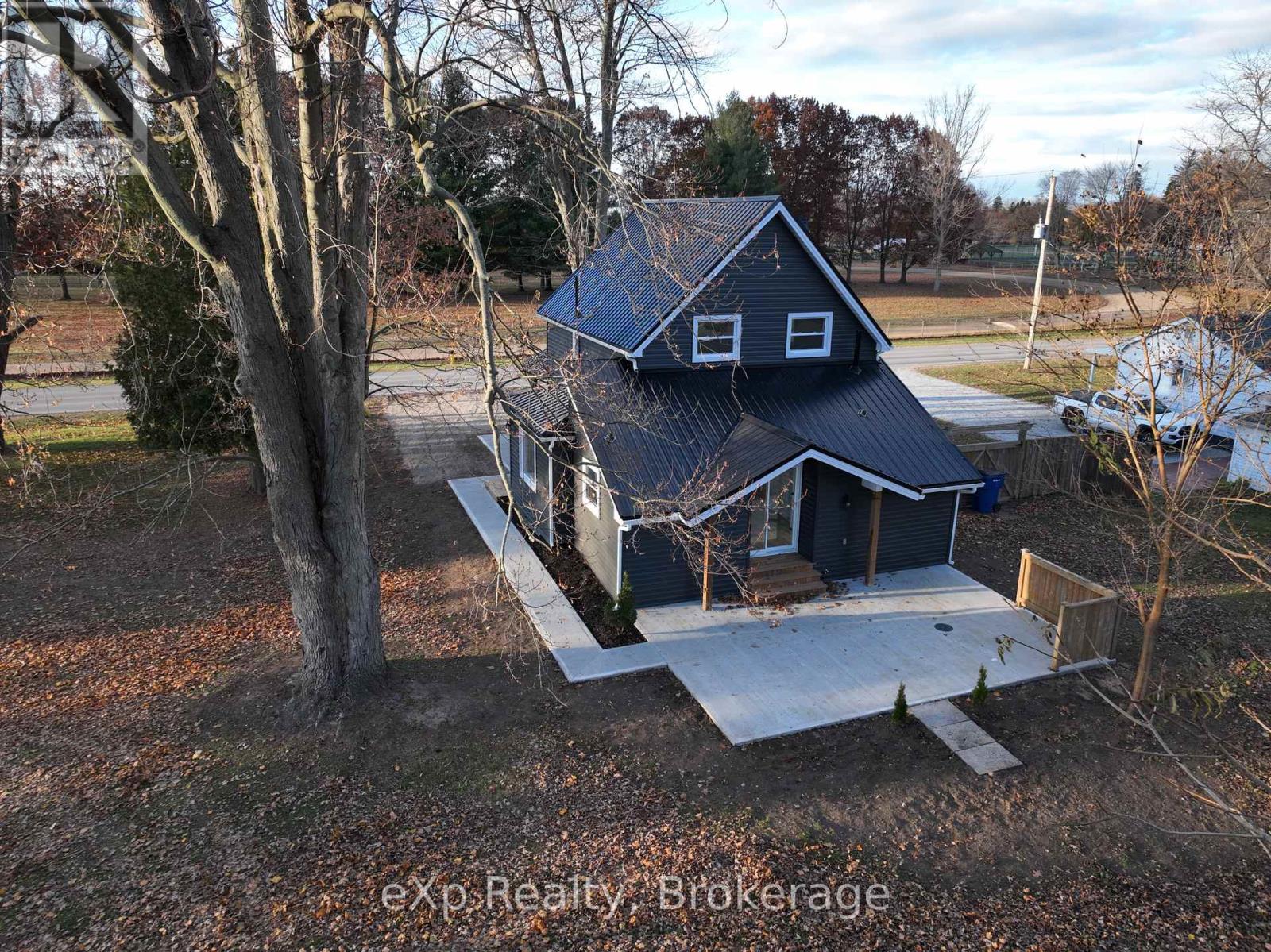 385 Elm Street W, Chatham-Kent, Ontario  N0P 1C0 - Photo 49 - X12842116